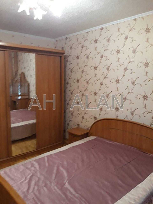 Аренда трехкомнатной квартиры по ул. Вишняковская 7-Б Дарницький район Киев - изображение 3