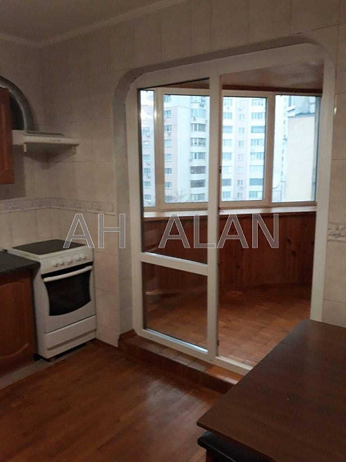 Аренда трехкомнатной квартиры по ул. Вишняковская 7-Б Дарницький район Киев - изображение 8