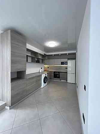 Оренда просторої  квартири з терасою Greenville Park Замарстинівська Львов