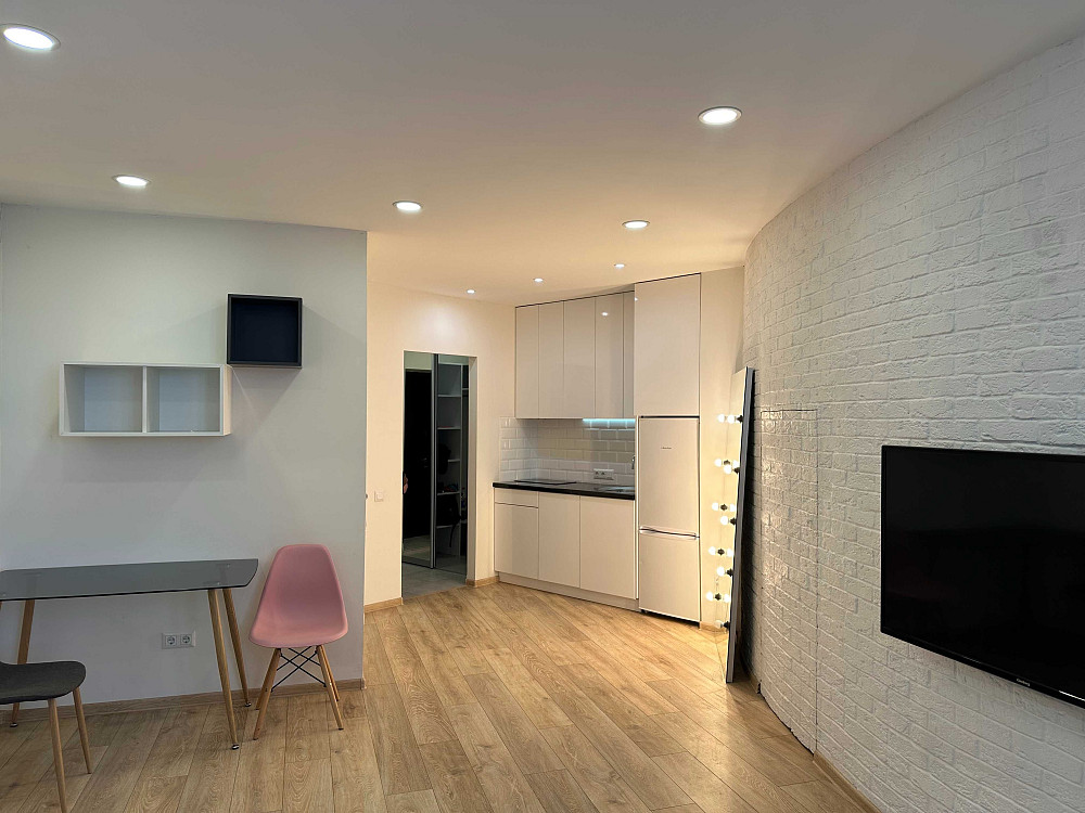 Оренда 1к Чавдар | Топ локація  | Генератор | Осокорки Киев - изображение 1