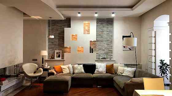 Золоті ворота Гончара Ярославов вал Град Золотые ворота Печерск Центр Киев