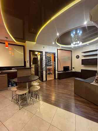 Оренда 2-кімнатної квартири з кухнею-студією пр. Чорновола біля Арсену Львов