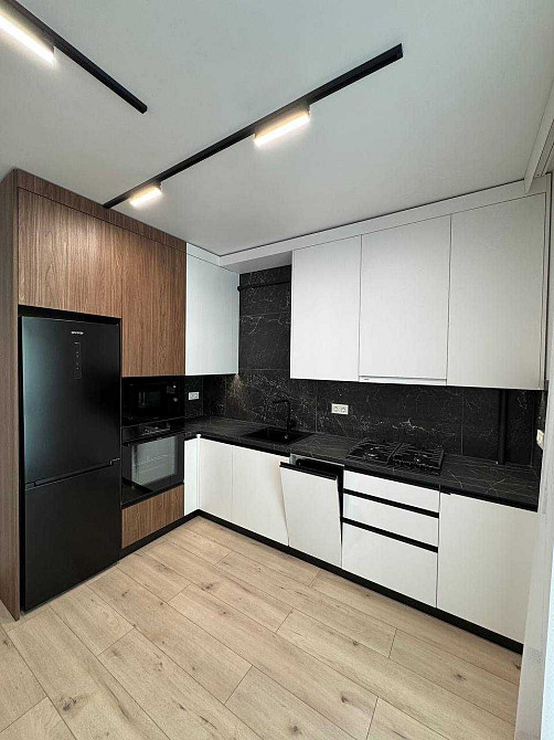 Оренда стильної квартири в ЖК Америка Львов - изображение 1