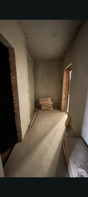 Простора  квартира в Ірпені на 2 поверсі за 34000$ Ірпінь - зображення 3