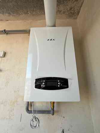 Новобудова біля озера, велика кухня та гарний будинок. ід 42507 Хмельницкий