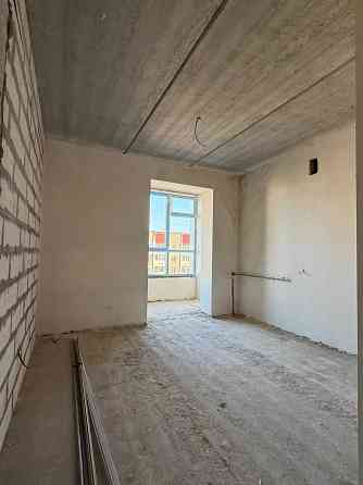 Новобудова біля озера, велика кухня та гарний будинок. ід 42507 Хмельницкий