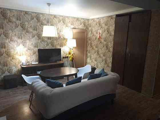 Оренда 2-кімнатна квартира, метро Палац Україна Киев