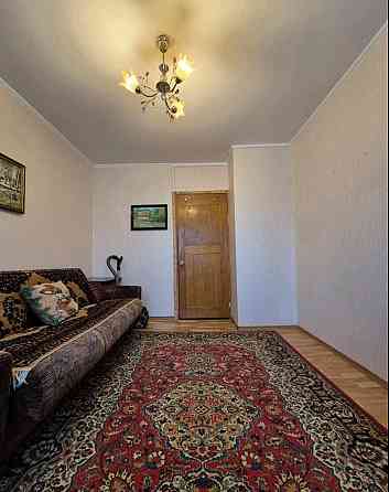 Продам 3-к квартиру на ж/м Лівобережній-3 Днепр