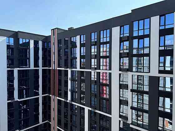 Затишна однокімнатна з панорамним видом на місто Івано-Франківськ