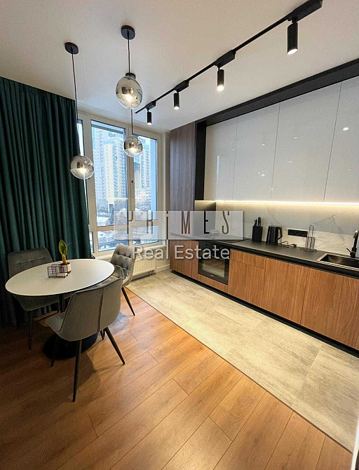 Оренда / Квартири 45м2 / Михайла Бойчука/Новопечерська Вежа Киев - изображение 1