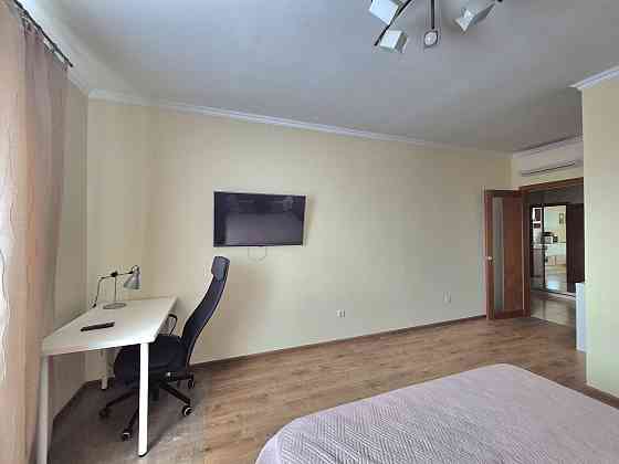 Оренда  Євродвушка  58квм ЖК Cosmopolitan Дегтярівська 25А М Шулявська Киев