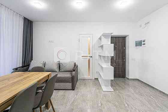 Здається в оренду однокімнатна квартира з великою кухнею-студією Івано-Франківськ