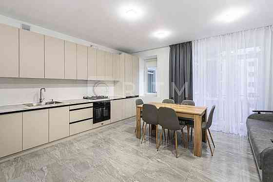 Здається в оренду однокімнатна квартира з великою кухнею-студією Івано-Франківськ