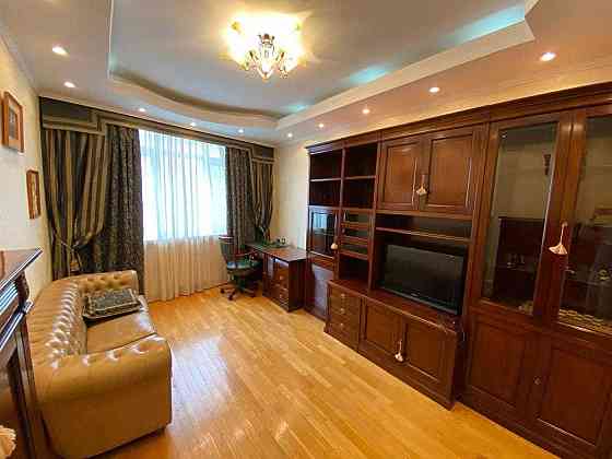 ГЕНЕРАТОР СОНЯЧНІ ПАНЕЛІ Оболонь Володимира Івасюка 12 Є Киев