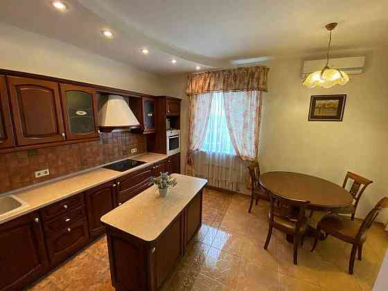 ГЕНЕРАТОР СОНЯЧНІ ПАНЕЛІ Оболонь Володимира Івасюка 12 Є Киев