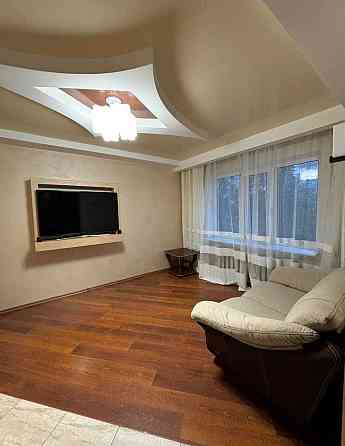 Здам 3-кімнатну квартиру на Фрунзенському  Є газ Днепр