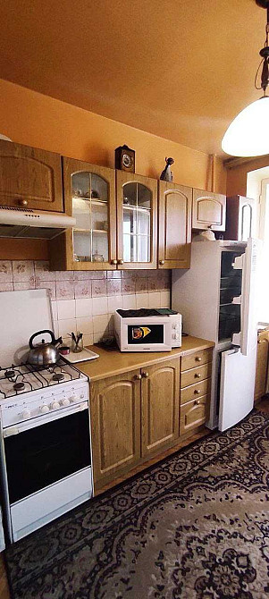 Оренда 2-к,  Печерськ,  вул.Омеляновича-Павленка (Суворова) м. Арсенал Киев - изображение 2