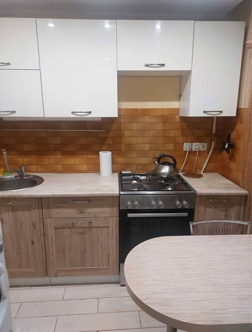 Здам 1-кімнатна. Власник. Довгостроково. Небесної сотні 21 Чернівці - зображення 1