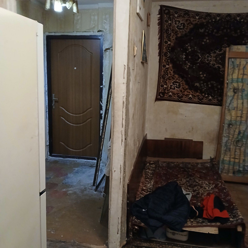 Квартира под ремонт однушка Київ - зображення 3