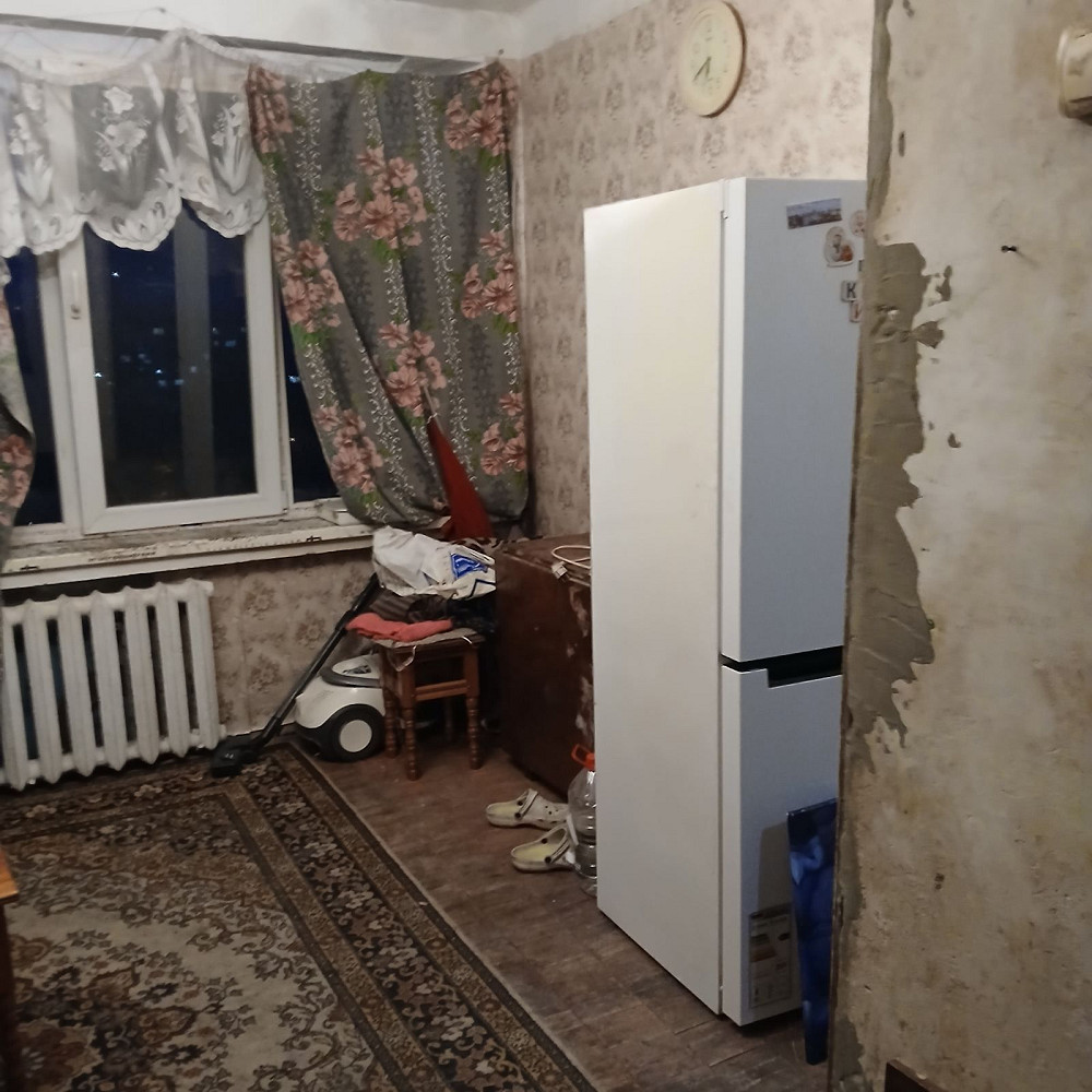 Квартира под ремонт однушка Київ - зображення 2
