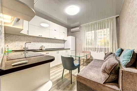 Продаж 1кімнатна квартира ЖК Паркові Озера вул.Воскресенська Київ