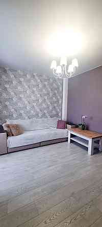 Продається компактна квартира  на Озерні Хмельницкий