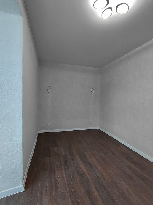 Компактна «євротрійка» з ремонтом у центрі Луцька! Луцьк - зображення 7