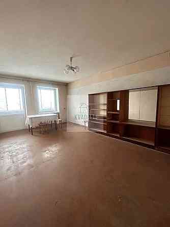 Продам 3-х кімнатну квартиру у центрі міста Кам`янець-Подільський