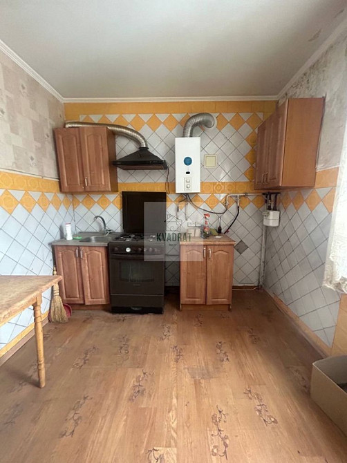 Продам 3-х кімнатну квартиру у центрі міста Кам`янець-Подільський - зображення 3