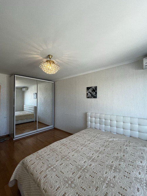 3к квартира продаж Виноградарь Ретровіль Киев - изображение 2