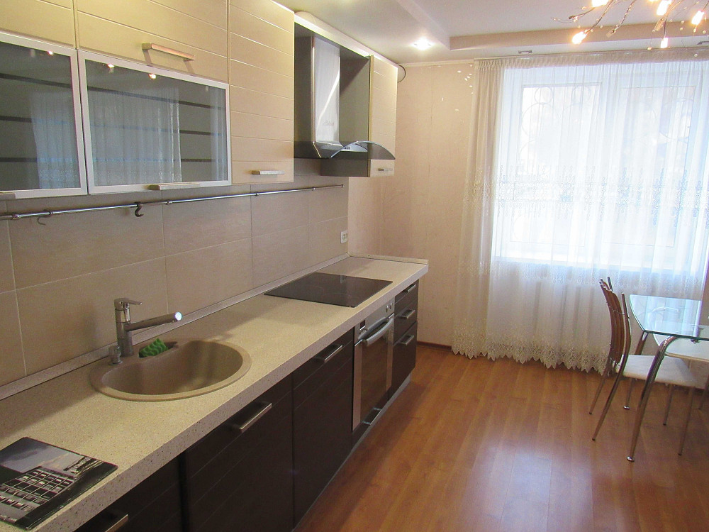 Продам велику 2к квартиру з ремонтом 700-річчя цегляний будинок Черкаси - зображення 6