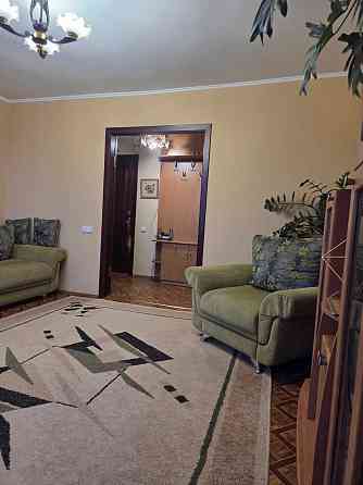 Продам "двушку" в районі площі 700-річчя по Амброса з видом на Дніпро Черкаси