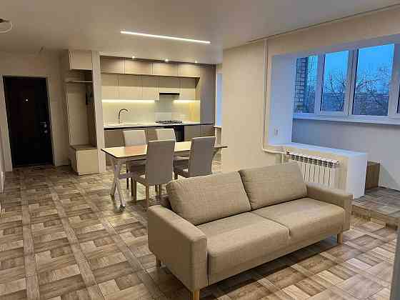 Без комісії. Центр. Обмін на авто. Держпрограми. Борисполь