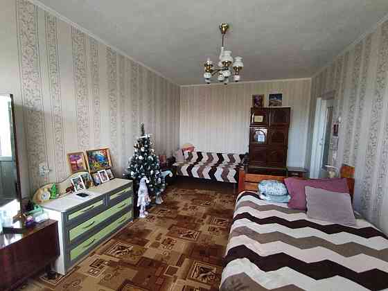 Продається 2 кімнатна квартира на 3 поверсі з великою лоджією. Миколаїв