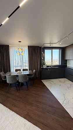 Продаж двокімнатної квартири ЖК Парус Сіті з паркомісцем Львов