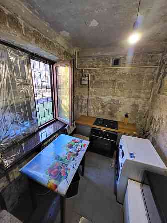 Продам двокімнатну квартиру. Центр міста. Мурахтова. Y.A. Кам`янське (Запорізька обл.)