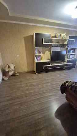 Продам 3-х кімнатну квартиру, р-н Київська Коростень