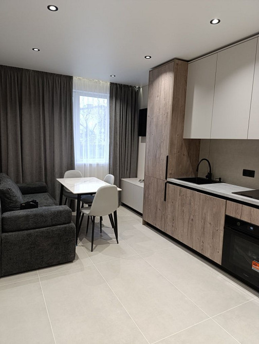 Продаж 1-но кім.квартири  вул.Тихого.з зарядкою для електромобіля. Uzhhorod - photo 1