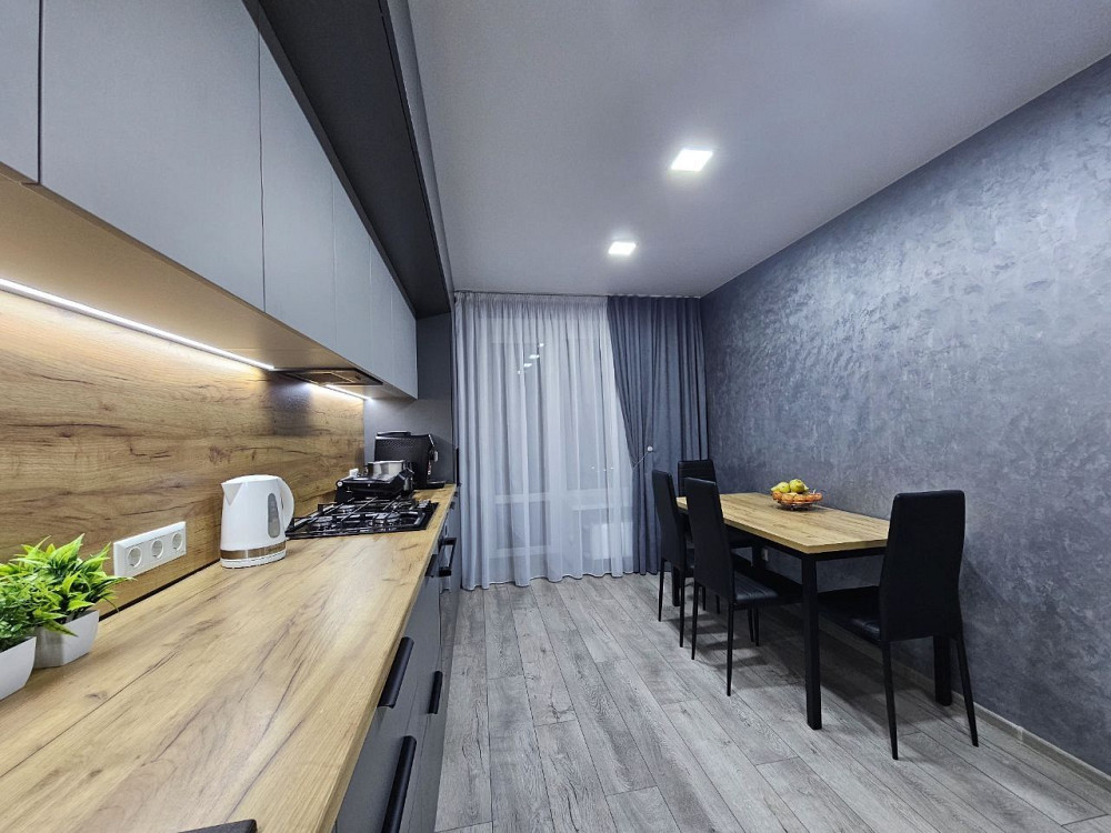 Продаж 3-ї квартири в новобудові від власника Чернигов - изображение 1