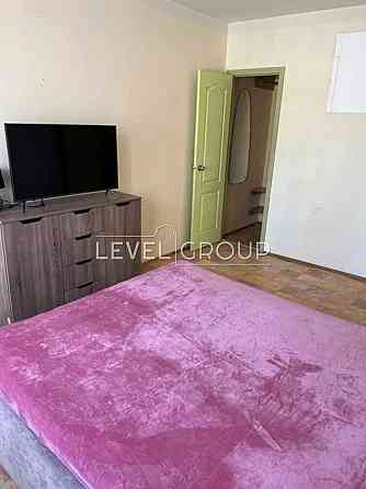 Продаж 3-кімнатна квартира Академмістечко, Новобелічі Киев