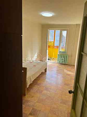 Продаж 3-кімнатна квартира Академмістечко, Новобелічі Киев