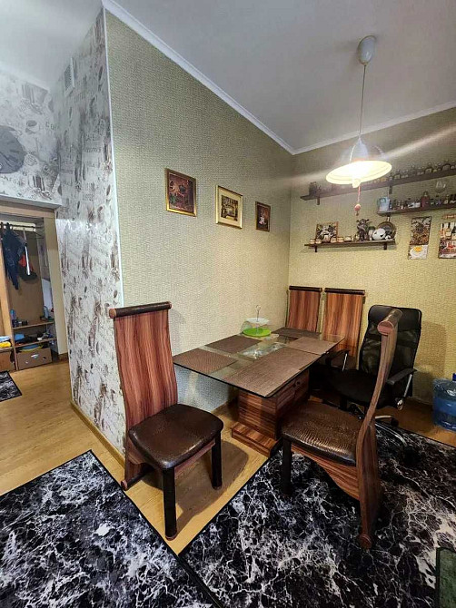 Сталінка з каміном, меблями та технікою – ідеальна 3к в центрі міста! Хмельницкий - изображение 2