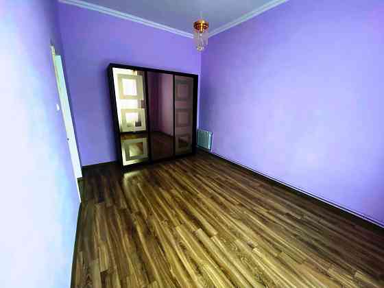 Пропоную 2-кімнатну квартиру в центральній часині міста Дрогобич