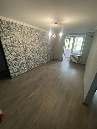 Продам 3-х комнатную квартиру р-йон Нахимова Ізмаїл - зображення 2