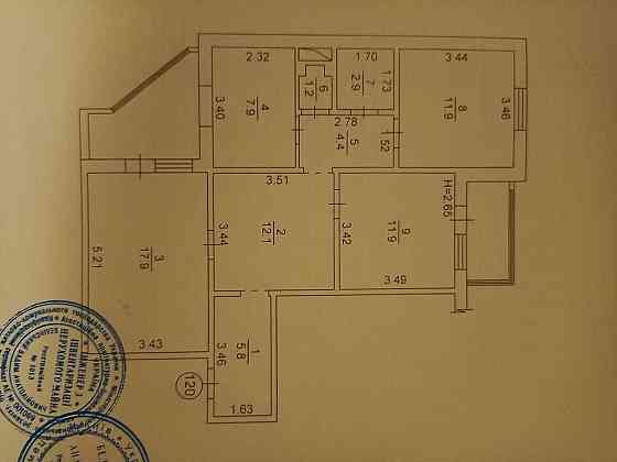 Продам квартиру метро Позняки Киев