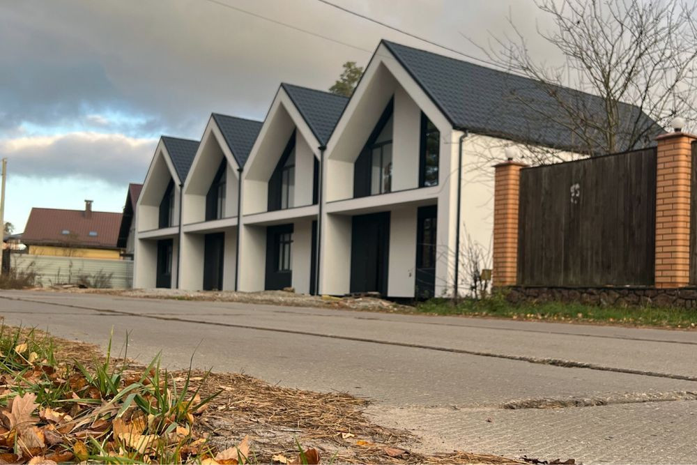 Таунхаус с большим двором и парковкой есть рассрочка Одесса - изображение 1