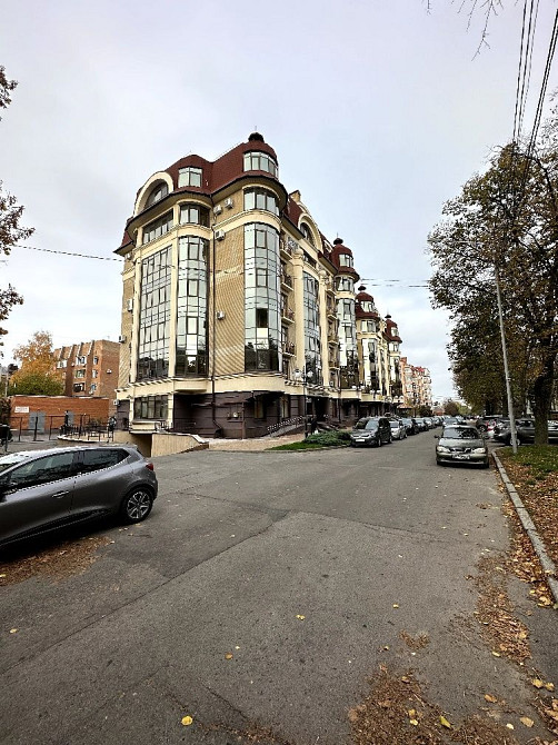 Конституції,13.Сонячний парк.Центр міста. Полтава - изображение 3