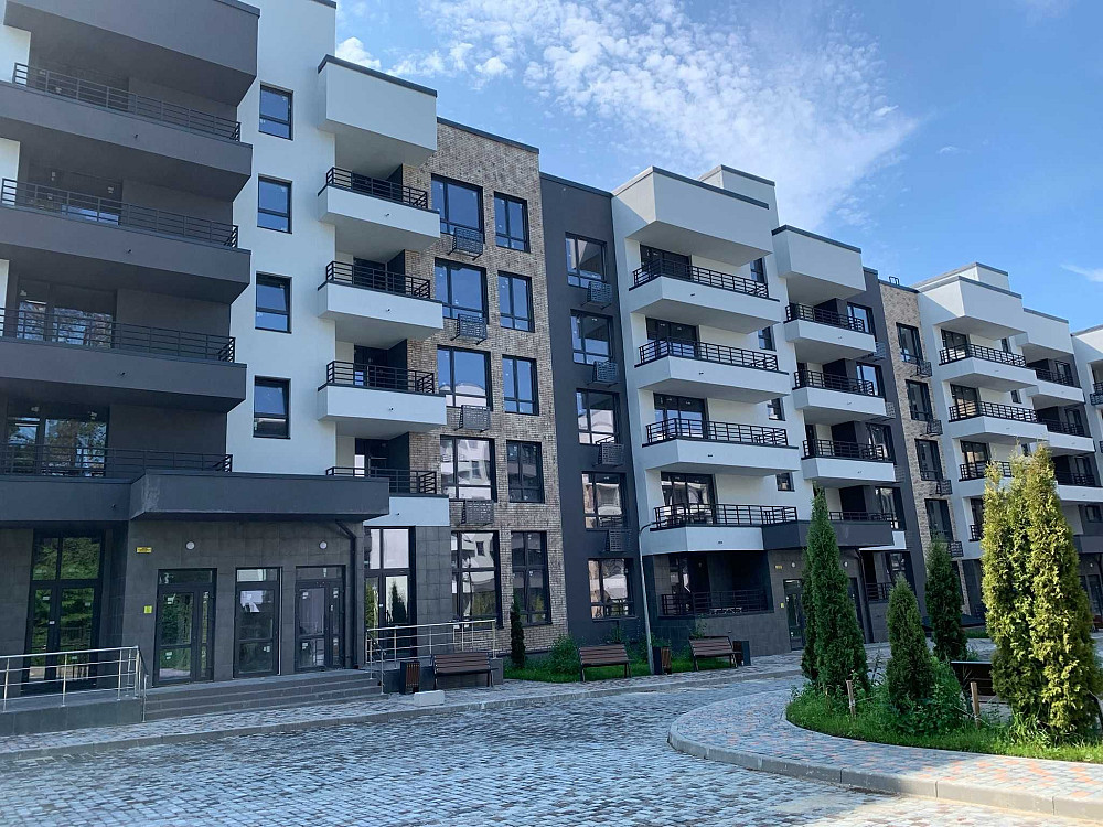 Апарт Комплекс Пуща Водиця. Квітки Цісик 32. 3К - 77м. Видова. Київ - зображення 1