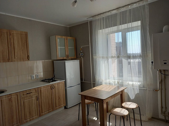Продам 2 комнатную квартиру на улице генерала Лашина (район ВВАУШ) Станица Луганская - изображение 2