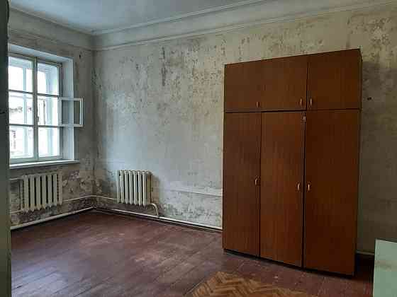 Продам 2х комнатную квартиру Конотоп Рокосовского, под ремонт. Конотоп